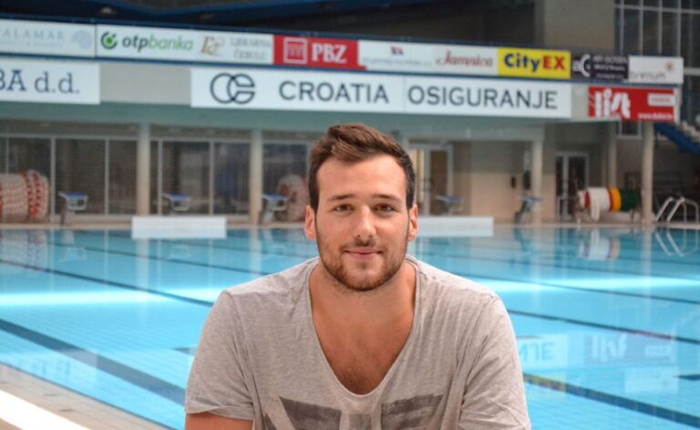 Στη λίστα του Ολυμπιακού ο Μπικαρί