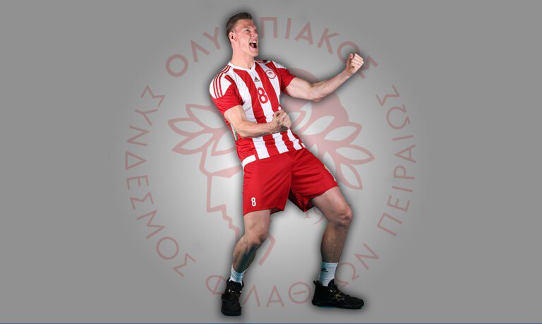 Ανανέωσε με Ολυμπιακό ο Μπέμε