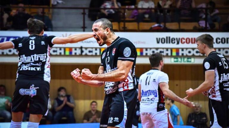 Έκλεισε ντε Σόουζα η ΑΕΚ (pic)