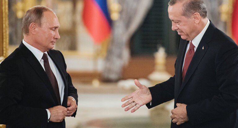 Πούτιν: Έστειλε συγχαρητήρια στον Ερντογάν για την επανεκλογή του
