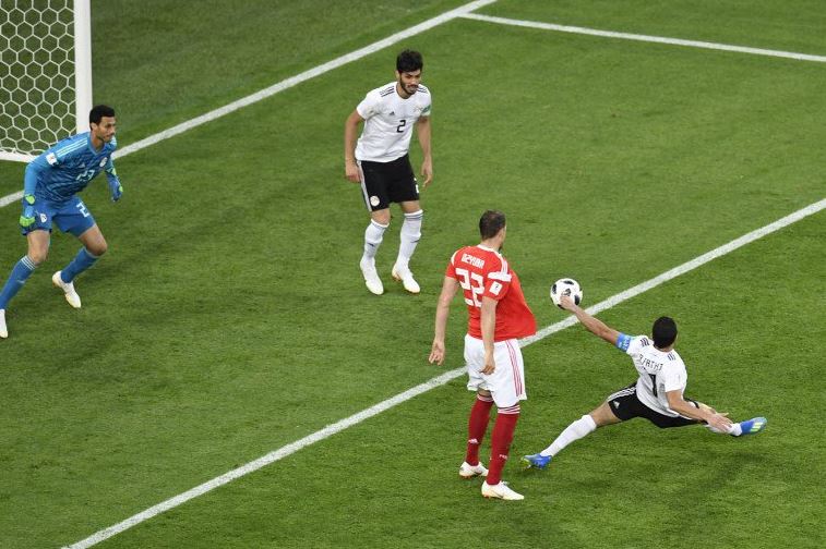 Σπάνιο αυτογκόλ η Αίγυπτος (vid)