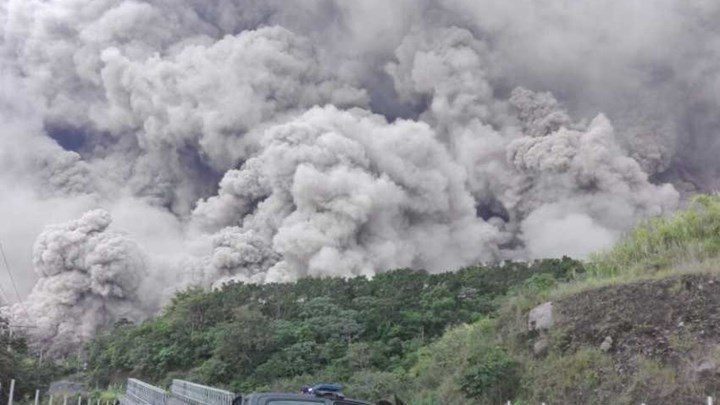 Τους 99 έφτασαν οι νεκροί από την έκρηξη του ηφαιστείου στη Γουατεμάλα