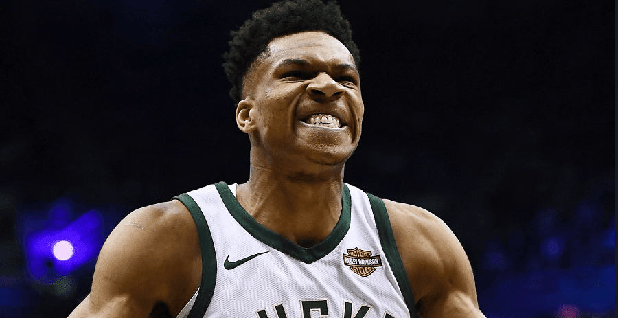 Τα καλύτερα «στοπ» του Γιάννη Αντετοκούνμπο (vid)