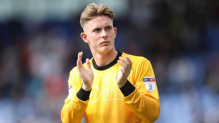 «Θυμήθηκαν» τον Χέντερσον οι Βρετανοί