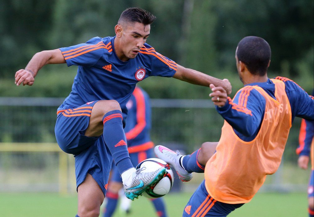 Παρέμεινε στην Αζαξιό ο Λάτσι