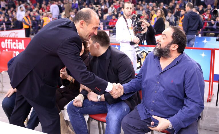 Μαρινάκης: «Δεν μπαίνω στο μπάσκετ»