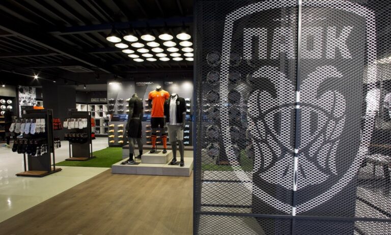 «Τρελάθηκαν» στην μπουτίκ του ΠΑΟΚ!