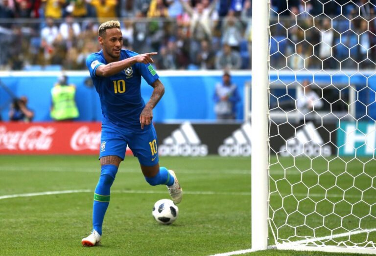 Τρίτος σκόρερ όλων των εποχών στη «σελεσάο» ο Νεϊμάρ