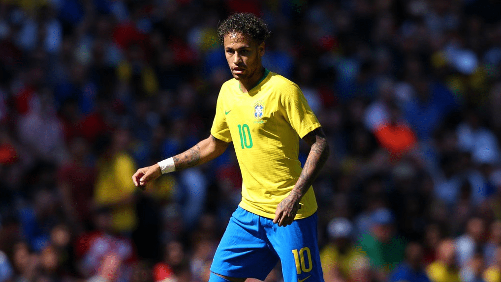 Νεϊμάρ: «Αν έπαιζα θα ήταν αλλιώς»