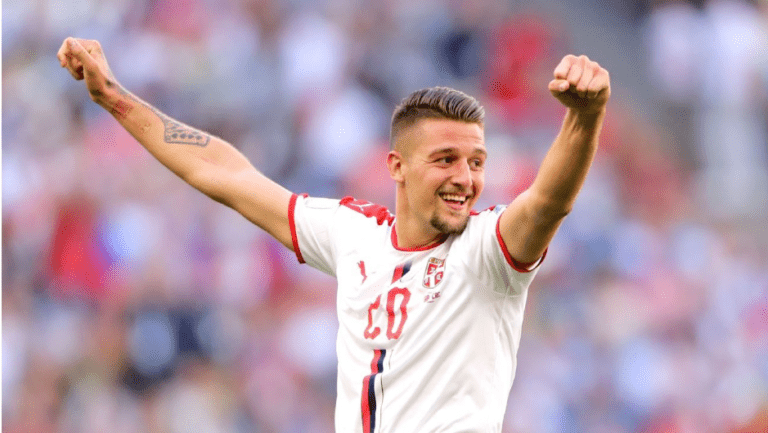 Πρόταση της Γιουνάιτεντ 110 εκατ. ευρώ για Μιλίνκοβιτς-Σάβιτς