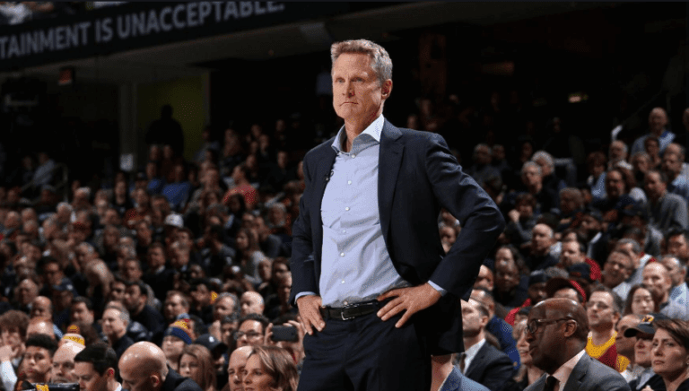 Ισοφάρισε το ρεκόρ του Φιλ Τζάκσον ο Στιβ Κερ