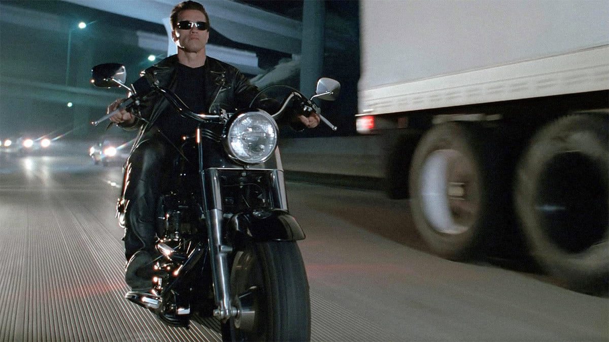 Στο σφυρί η Harley του Terminator (vid)