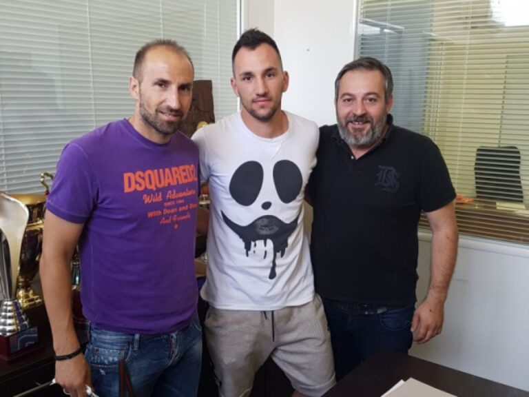 Ανανέωσε ο Τσιάρας στα Τρίκαλα