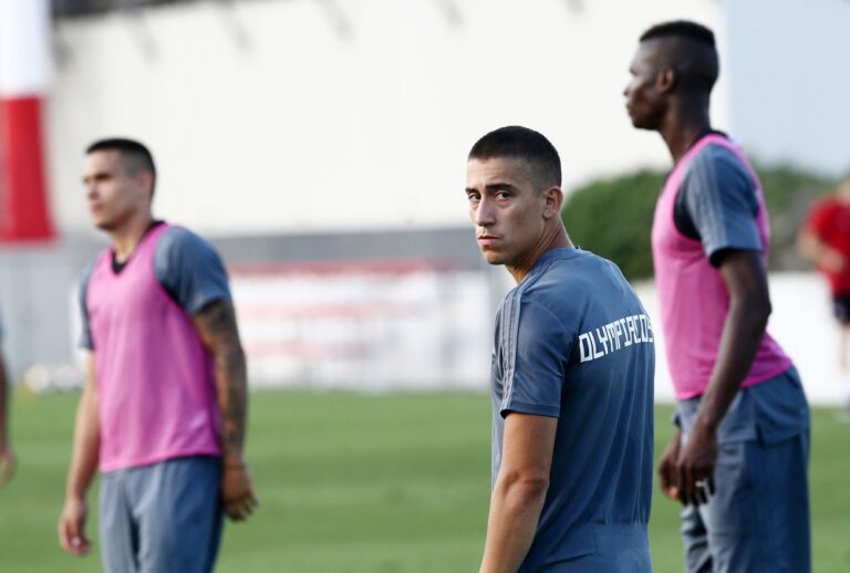 Η Εσπανιόλ για τον Τσιμίκα