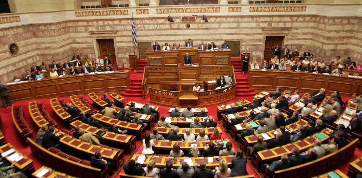 Βουλή: Αποχώρησε από τη συζήτηση για την πρόταση δυσπιστίας το ΚΚΕ