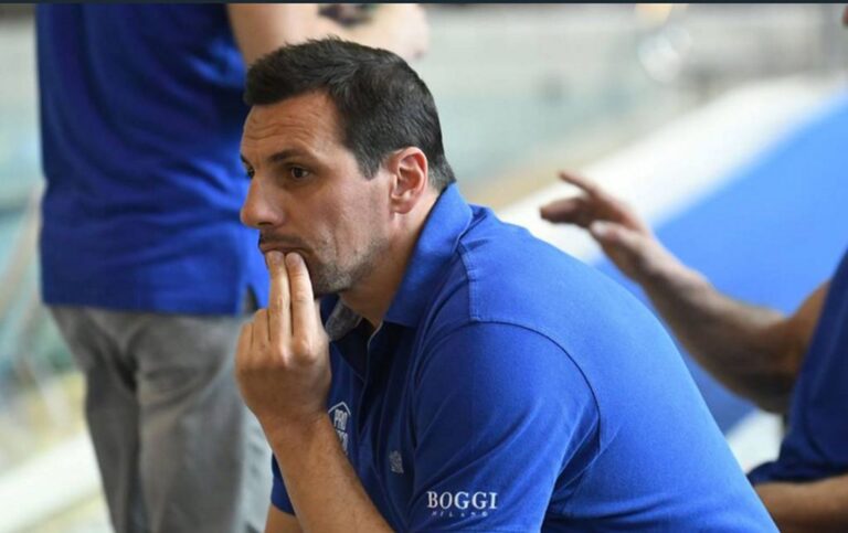 Τέλος ο Βουγιασίνοβιτς από τη Ρέκο που θέλει Σάντρο Καμπάνια στον πάγκο της