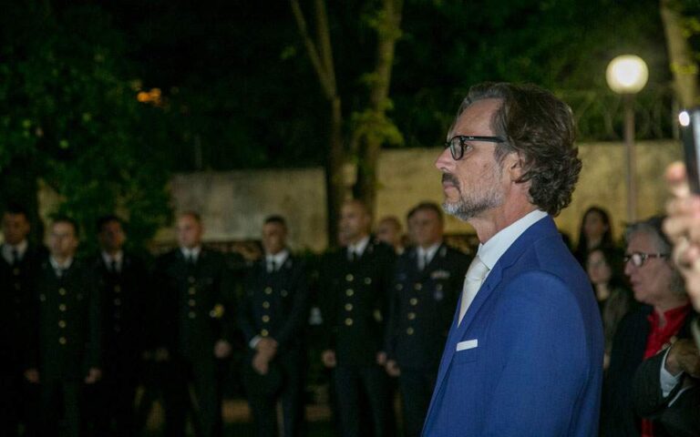 O Γερμανός πρέσβης για τη σφαγή στο Δίστομο: «Ποτέ ξανά»