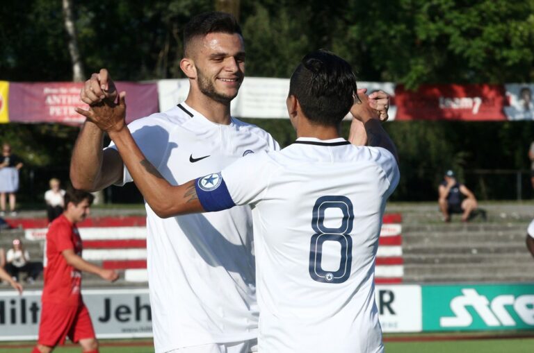 Εύκολα ο Ατρόμητος, 2-0 την Ντόρνμπιρν (vid)