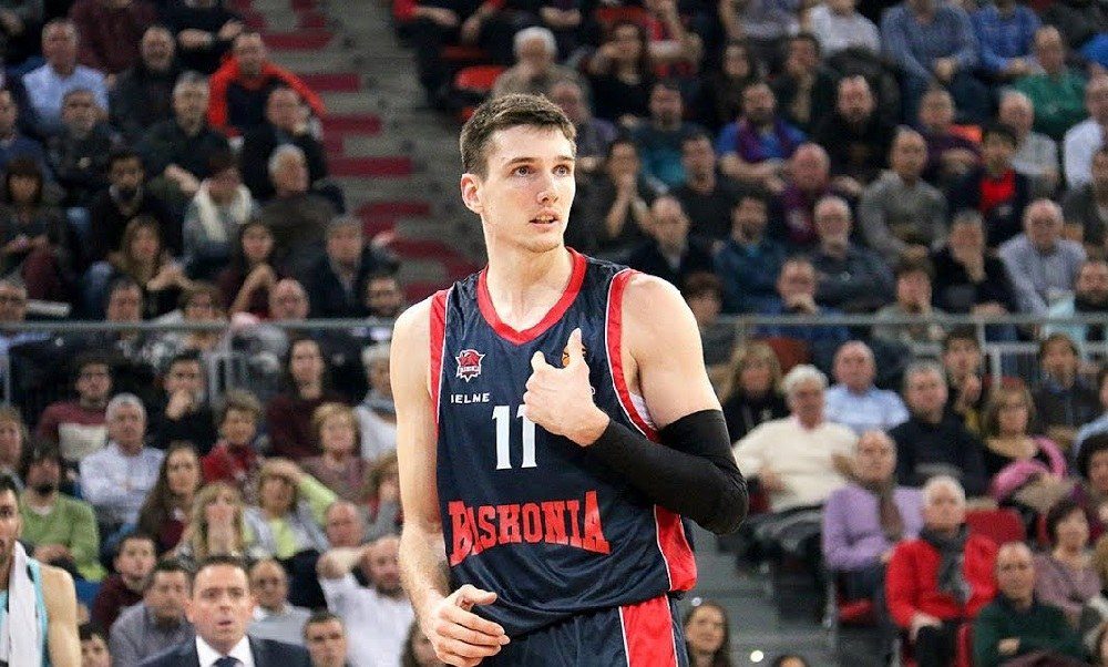 Ανανέωσε με την Μπασκόνια ο Τζάνινγκ (pic)