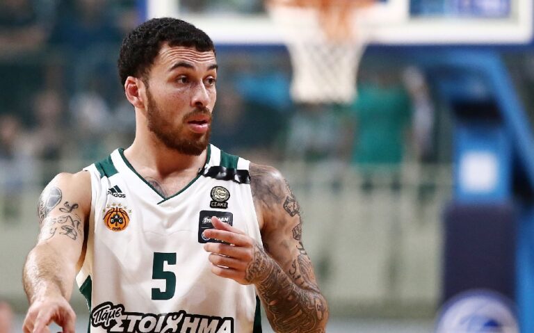 Στο δρόμο για την Αρμάνι ο Τζέιμς