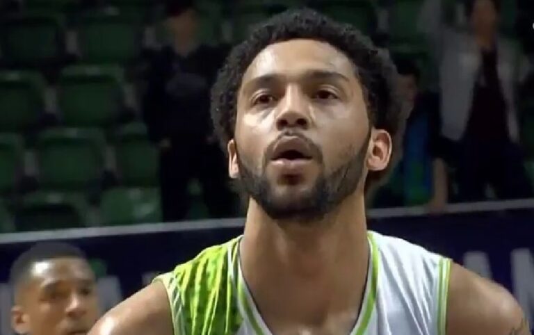 Στην Ούνικς Καζάν ο Χένρι (pic)