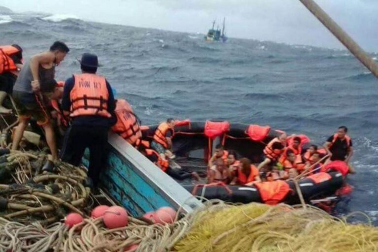 Ναυτική τραγωδία στην Ταϊλάνδη!
