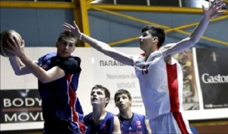 Στη Ρεάλ από τον Ολυμπιακό ο Βούκσεβιτς