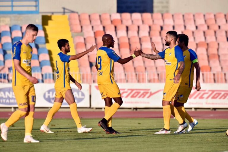 Θάνος Λακιώτης: ΑΠΟΕΛ από ημίχρονο