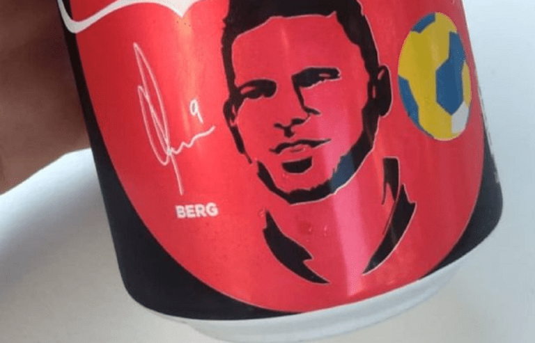 Σε κουτάκι αναψυκτικού ο Μπεργκ στη Σουηδία (pic)