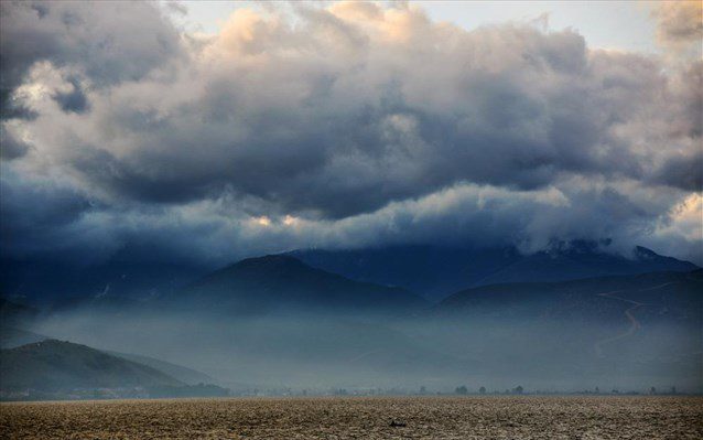 Άστατος ο καιρός την Κυριακή, πού θα βρέξει