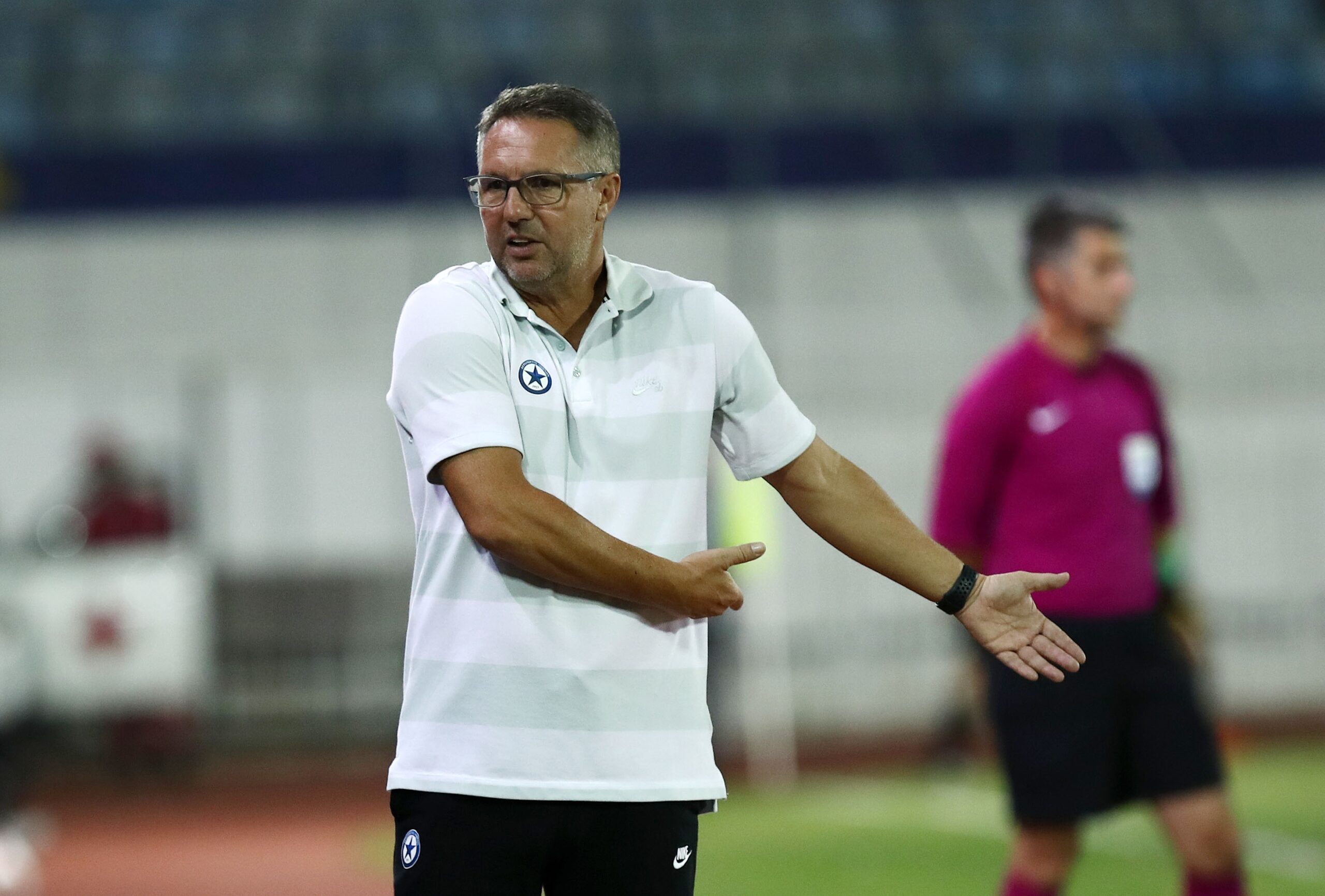 Εκνευρισμένος ο Κάναντι, παράπονα για το σκληρό παιχνίδι