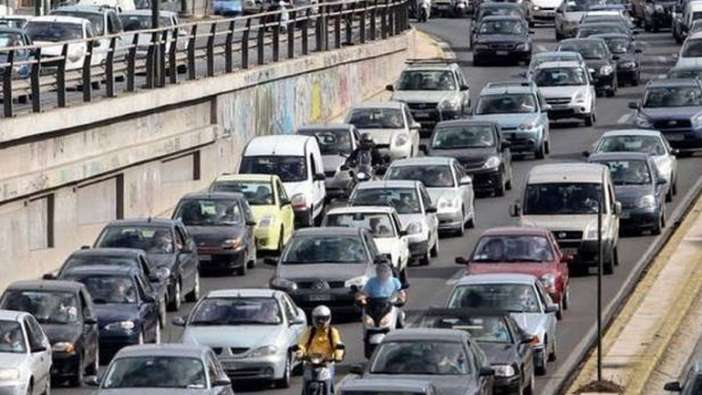 Καραμπόλα στον Κηφισό- Τραυματίστηκε ένα άτομο