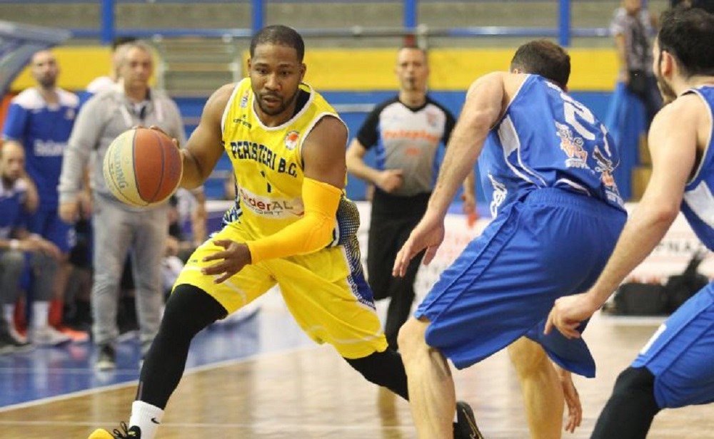 ΚιΚι Κλαρκ: “Ένιωσα ότι το σωστό ήταν να επιστρέψω στον ΓΣΠ”! (vid)