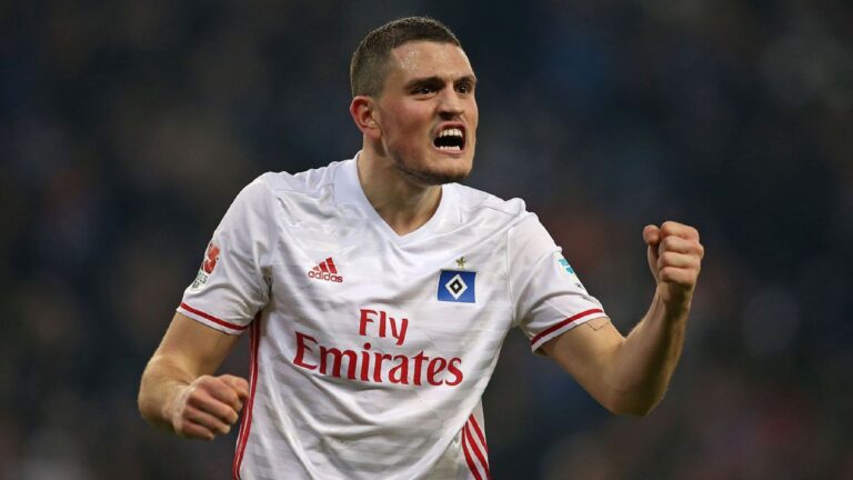 «Τρία εκατομμύρια ή…»