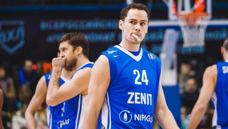 Στην Μπαρτσελόνα ο Κούριτς