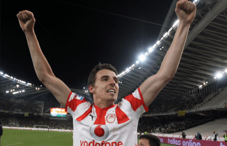 Το μήνυμα του Ντάρμπισαϊρ για τον Σωκράτη Κόκκαλη (pic)