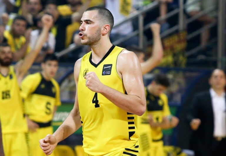 Παραμένει και επίσημα στον Άρη ο Μποχωρίδης (vid)