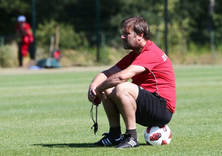 Έριξε την ένταση ο Μαρτίνς (vids)