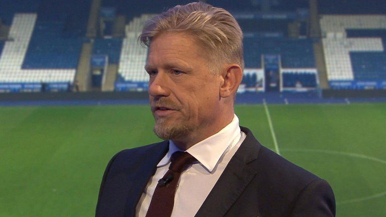 Σμάιχελ: «Η FIFA να δώσει προσοχή στον Νεϊμάρ»