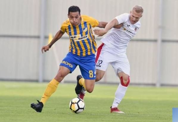 Χατ-τρικ κατά του ΑΠΟΕΛ σε 10 λεπτά! (vids)