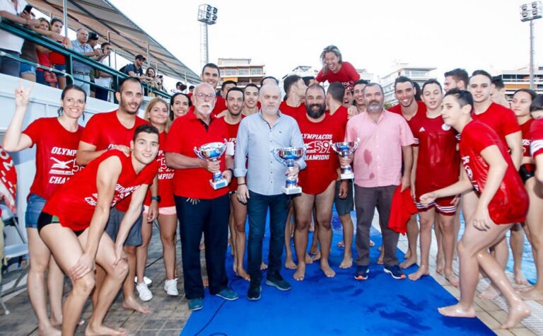 Συγχαρητήρια στο τμήμα κολύμβησης