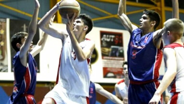 Από το λιμάνι στη «Βασίλισσα»