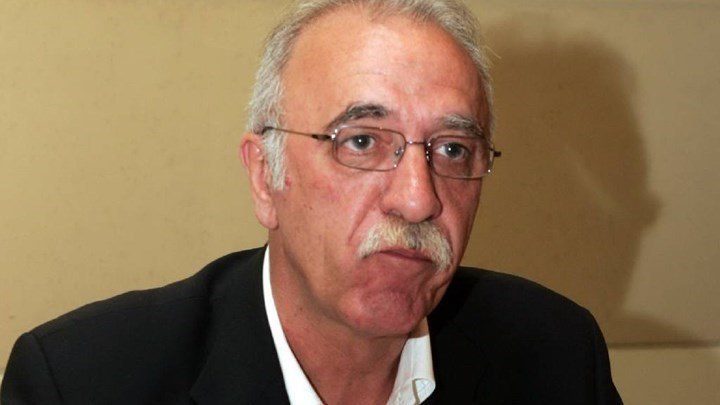 Βίτσας: Μείωση των προσφύγων στα νησιά μέχρι το Σεπτέμβριο