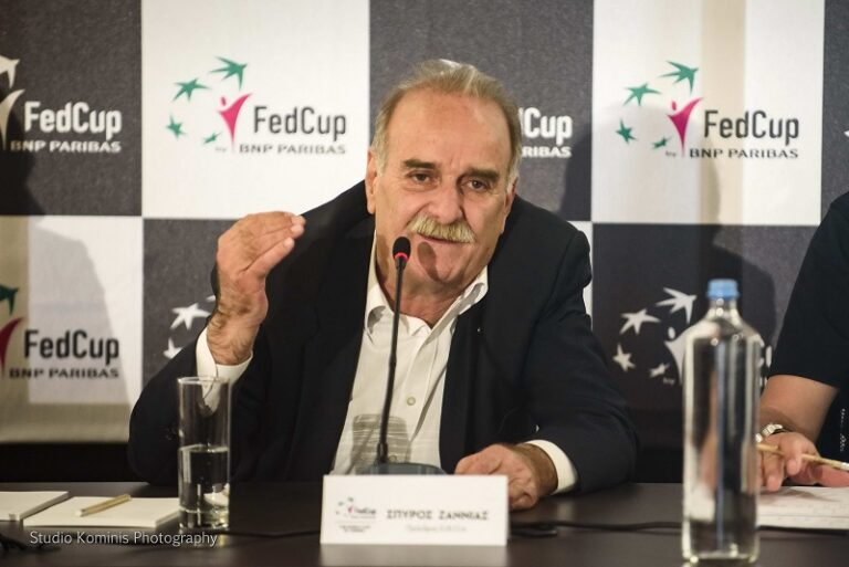 Ο Ζαννιάς ενημέρωσε ότι δεν θα παραστεί στην ολομέλεια