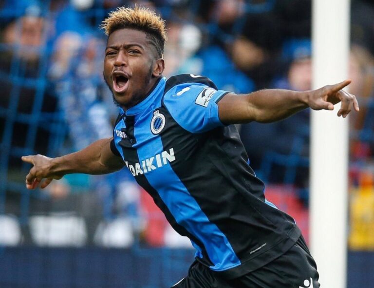 Διπλό χτύπημα η Σπόρτινγκ