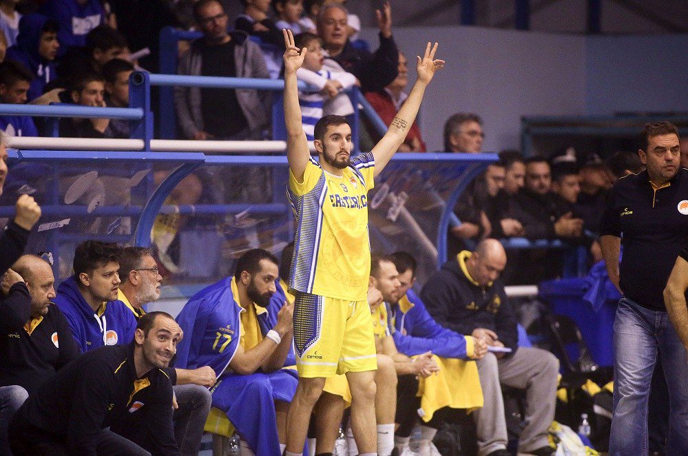 Αρης: Και εγένετο το… τέταρτο ζευγάρι πατέρα – γιου σε ομάδα μπάσκετ!