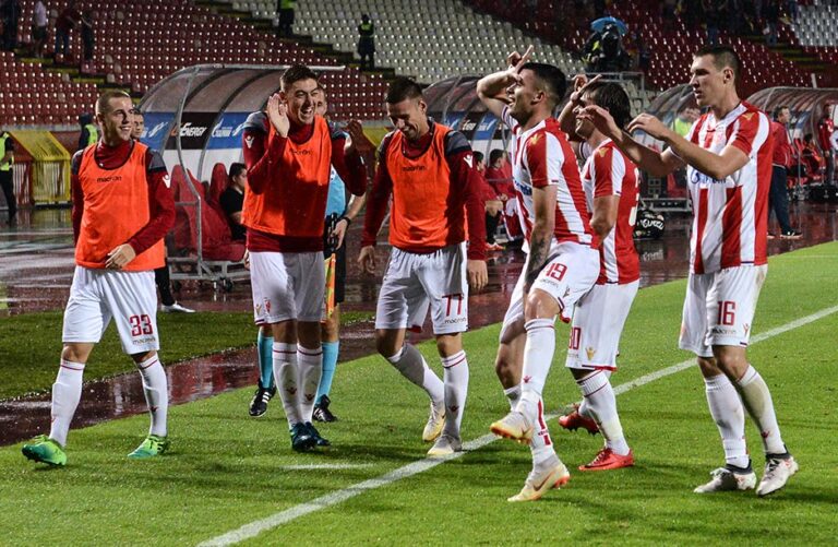 Ερυθρός Αστέρας: Η φυσούνα στο «Μαρακανά» που… τρομάζει (vid)