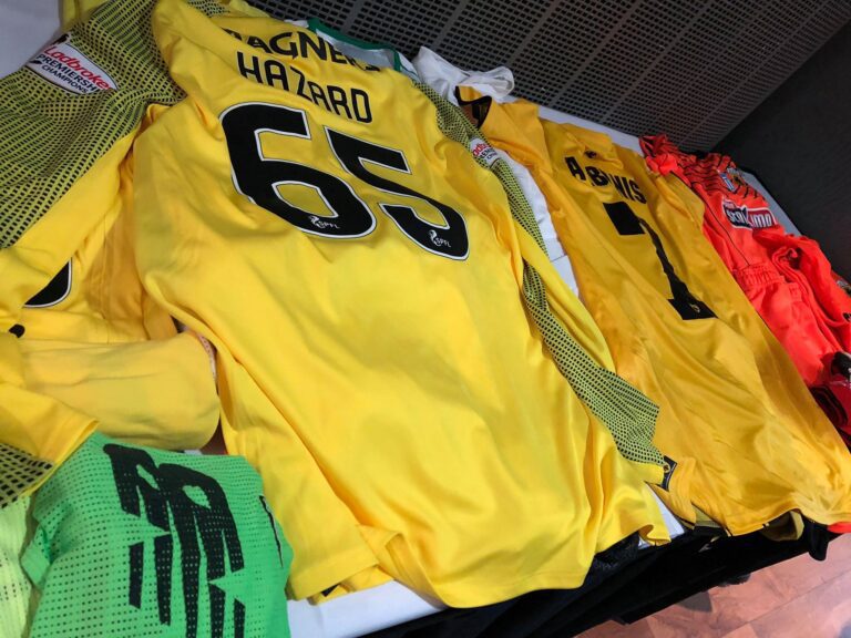 To ροζ που… έσωσε το κιτρινόμαυρο