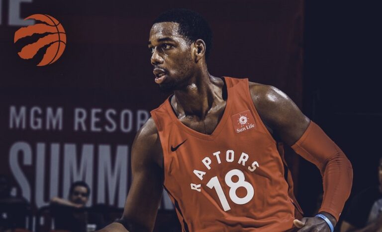 Άφησε την Νταρουσάφακα για τους Ράπτορς ο Λόιντ (pic)