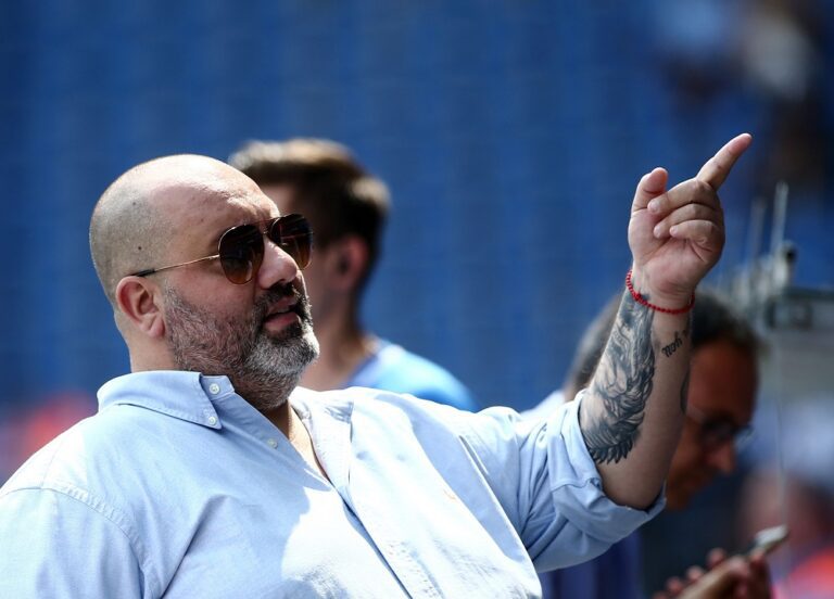 Σκληρή απάντηση Καραπαπά σε Βασιλειάδη